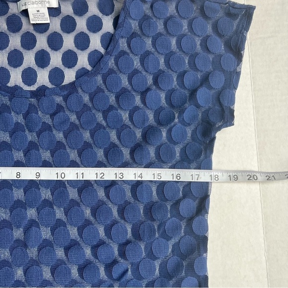 Liz Claiborne sheer cap sleeve polka dot top blue med - Picture 6 of 7